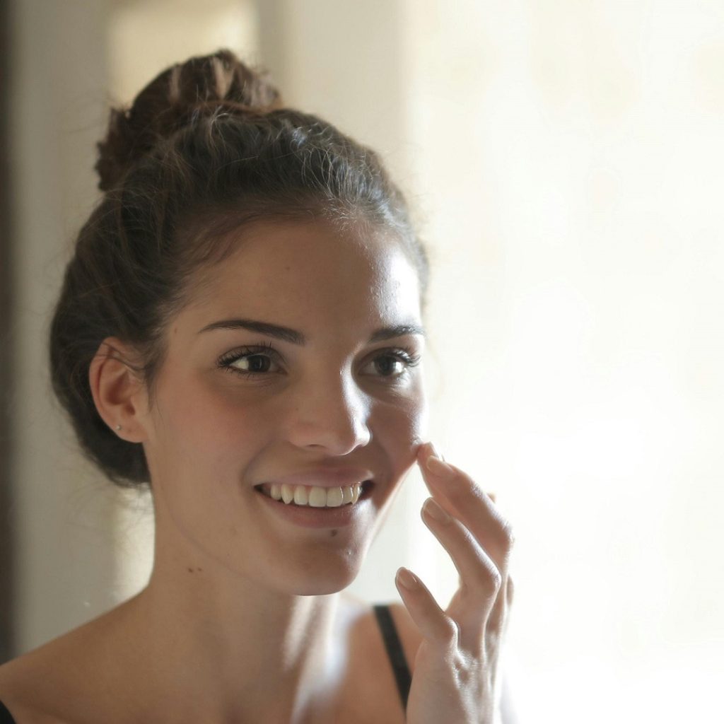 Red Light Therapy Serum: Quick Skin Boost