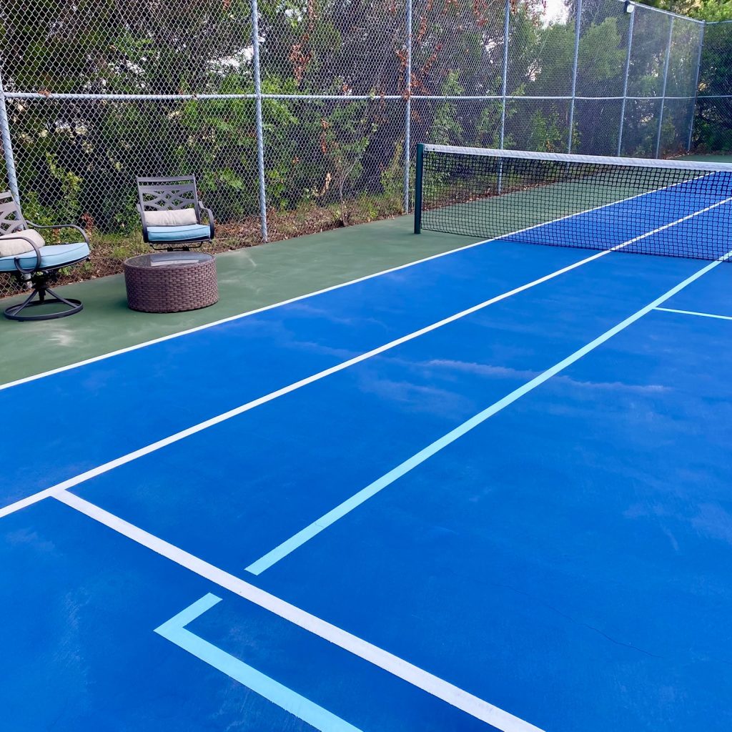 Book a court today: fast, simple, reliable