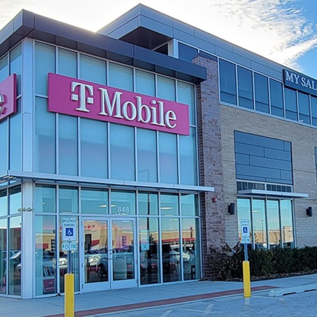 Commercial Bulletproof Glass in Chicago: Secure, Clear, Reliable Commercial Bulletproof Glass in Chicago: Secure, Clear, Reliable