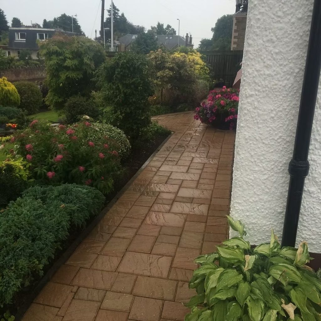 Patio Slabbing Tayside: Durable Outdoor Slabs for Gardens Patio Slabbing Tayside: Durable Outdoor Slabs for Gardens