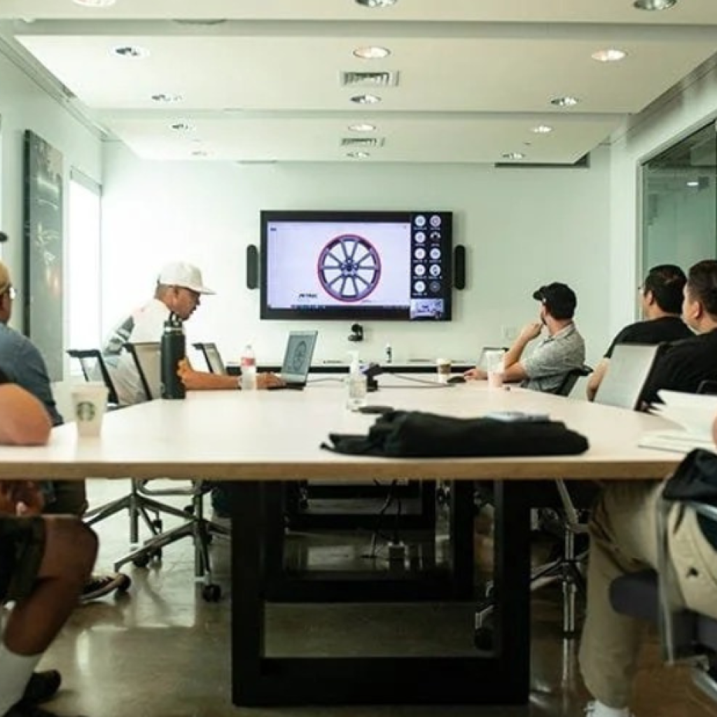 Premium Forged Wheels for Classic Cars – Lightweight, Strong, Beautiful