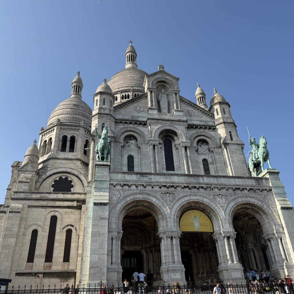 Book Your Second Floor Eiffel Tower Access: Fast, Easy & Reliable