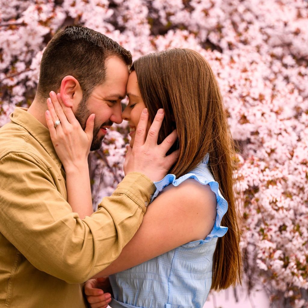 Captivating engagement photography near Cleveland for your love story
