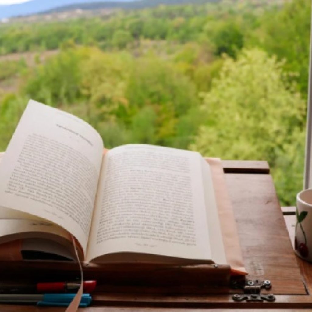 Master Your Leadership: Practical Courses for Real-World Impact