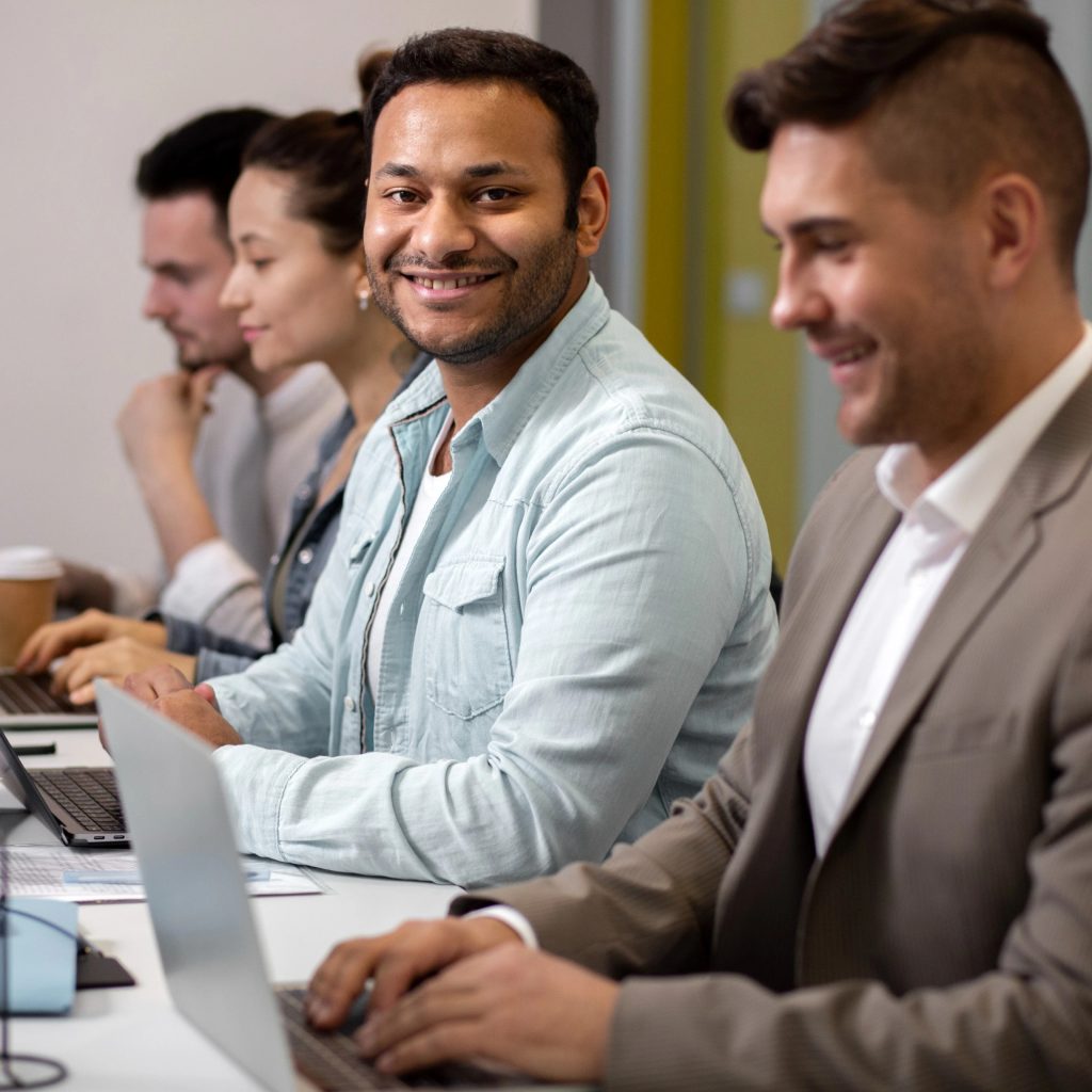 Choosing the right employee satisfaction survey company for your team Choosing the right employee satisfaction survey company for your team