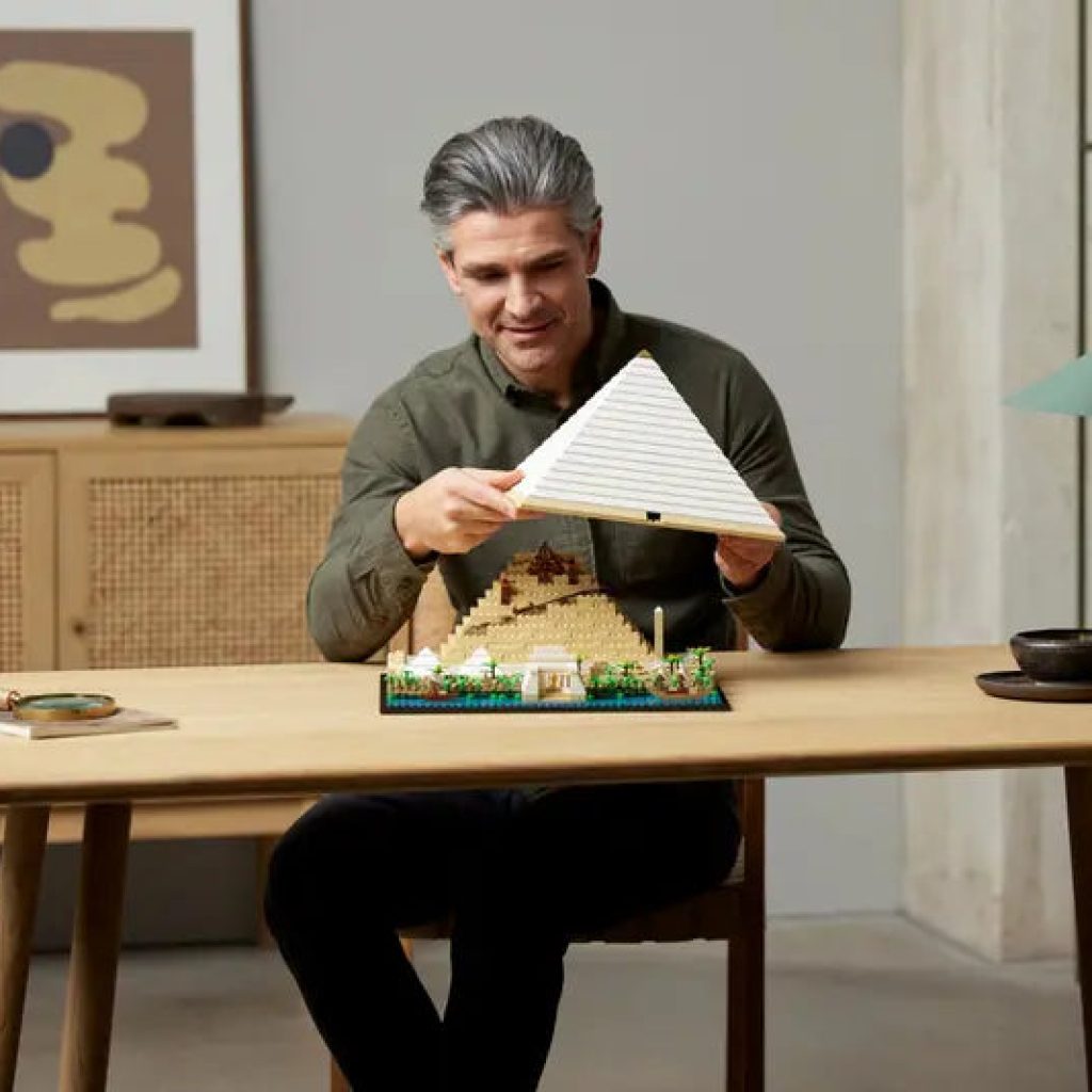 lego nike: A Playful fusion of sport and imagination