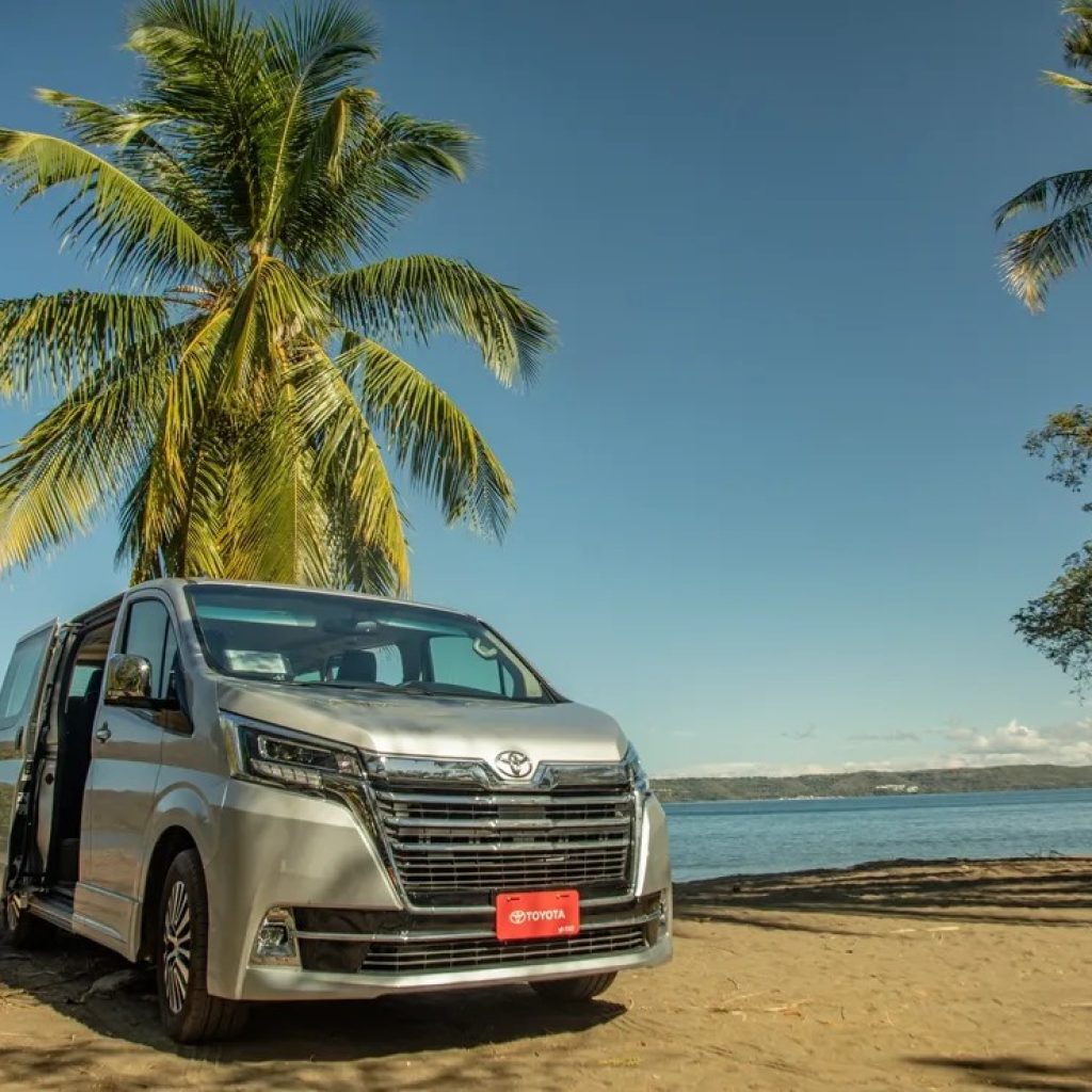 Elegant Private Transport for Your Costa Rica Adventure